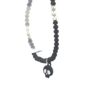 Black Skull Stretch Bracelet in time for Halloween